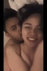 Yang Kita Bikin Video ML Aja Yuk Kata Si Cewe Baju Merah