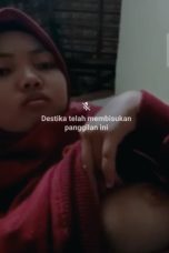 Aisyah Putri Cahyani vcs pake jilbab